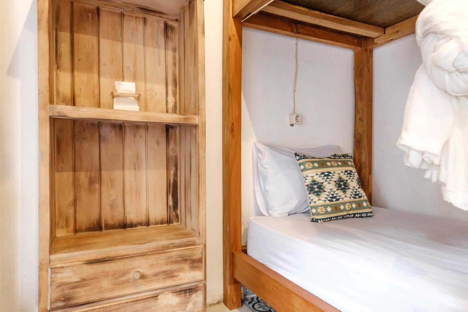 Twospaces Living At Wave And Chill House, Canggu المظهر الخارجي الصورة